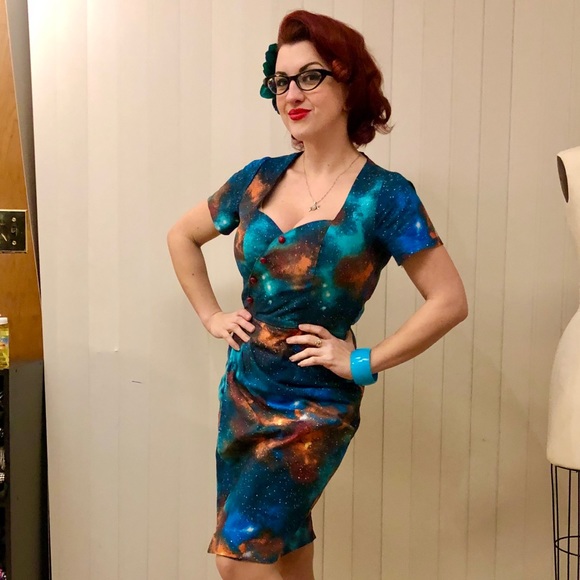Navy Galaxy Sweetheart Retro Pinup Wiggle Dress - Picture 1 of 5